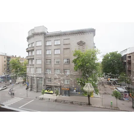 Apartments On Skovoroda Street Kharkiv Exterior photo