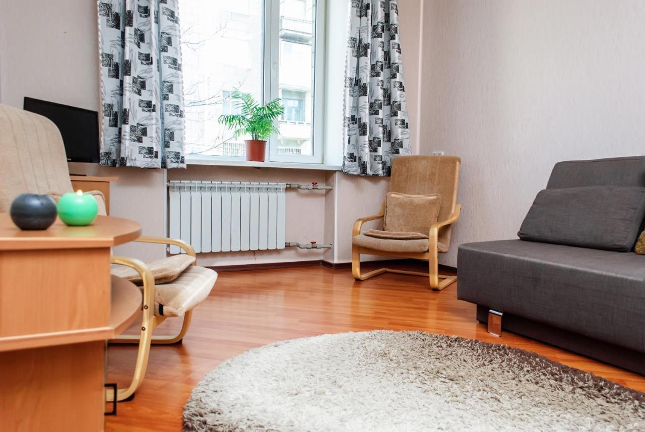 Apartment Apartments On Skovoroda Street