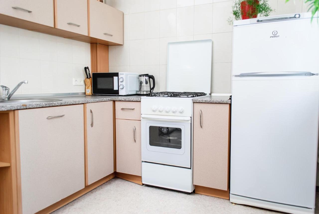 公寓 Apartments On Skovoroda Street Kharkov